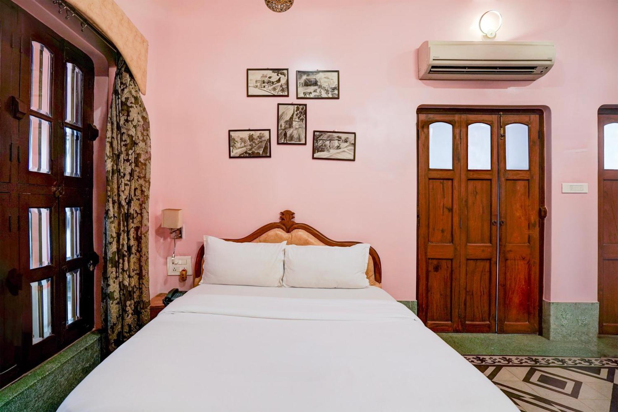 Palette Heritage Scindia Ghat Bénarès Extérieur photo